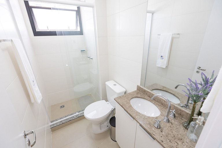 Apartamento estudio céntrico con balcón privado.